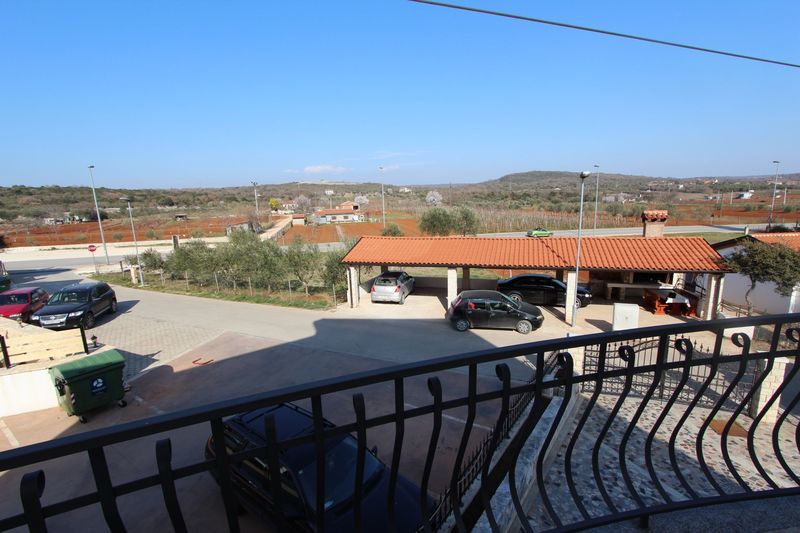 Apartments Villa Mara 로비니 외부 사진