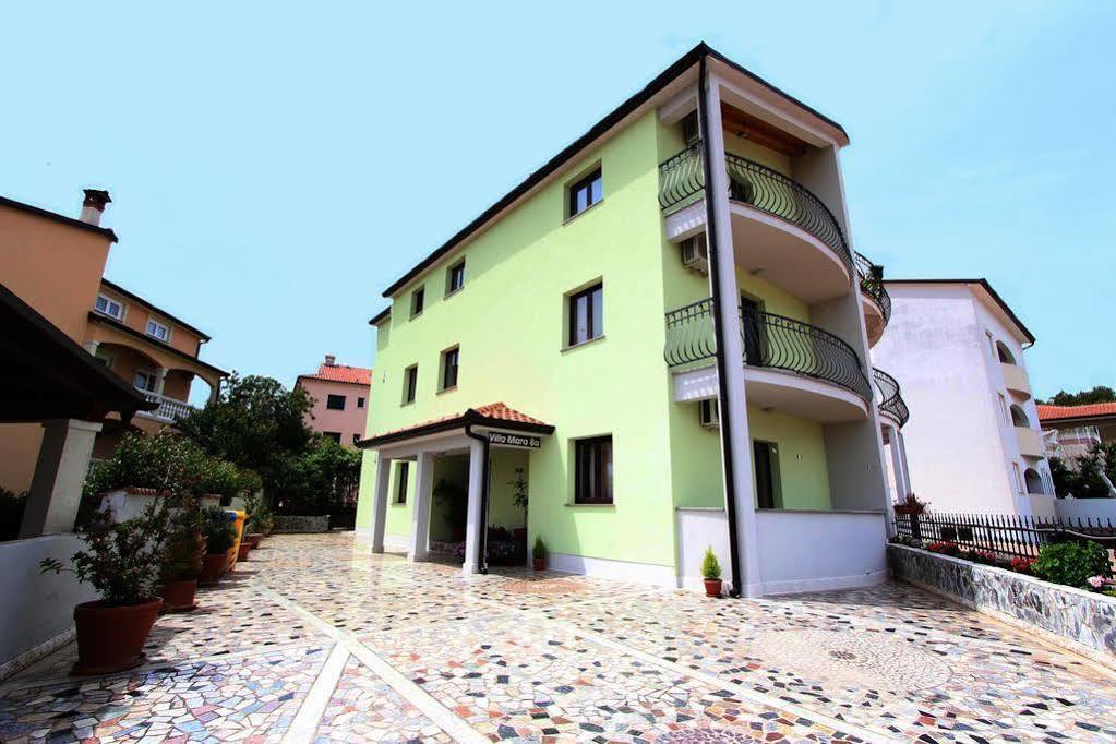Apartments Villa Mara 로비니 외부 사진